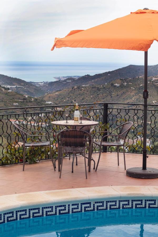 Villa Andalucia Competa Luaran gambar